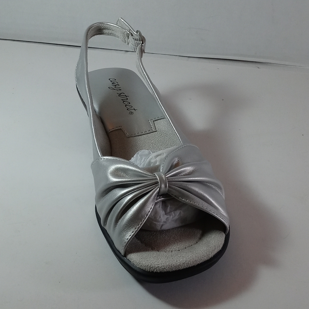 Sandal